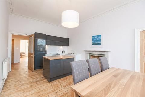 2 bedroom flat to rent, Melville Place, Edinburgh, EH3