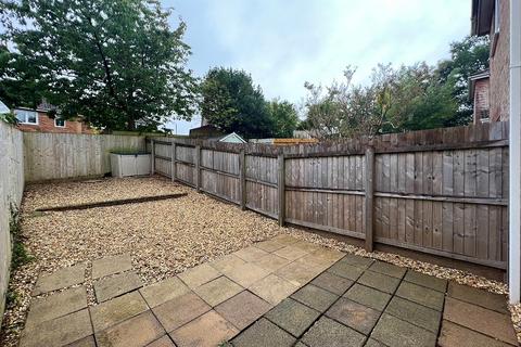 6 Bankside Close, Thornhill, Cardiff, CF14 9EQ