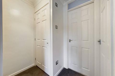 6 Bankside Close, Thornhill, Cardiff, CF14 9EQ