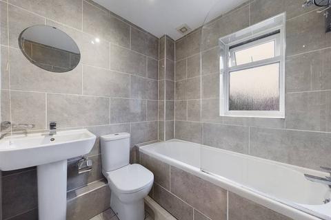 6 Bankside Close, Thornhill, Cardiff, CF14 9EQ