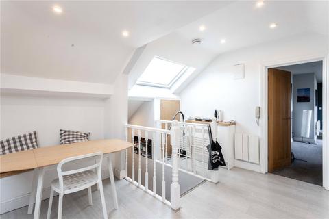 3 bedroom apartment for sale, Warwick Road, London, N11