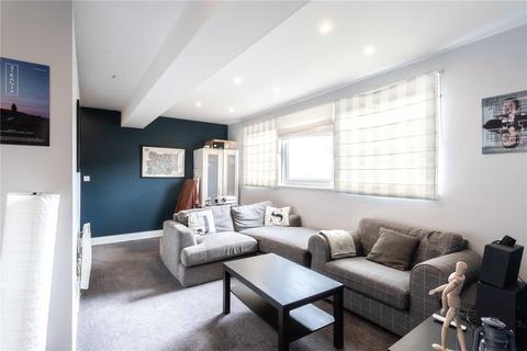 3 bedroom apartment for sale, Warwick Road, London, N11