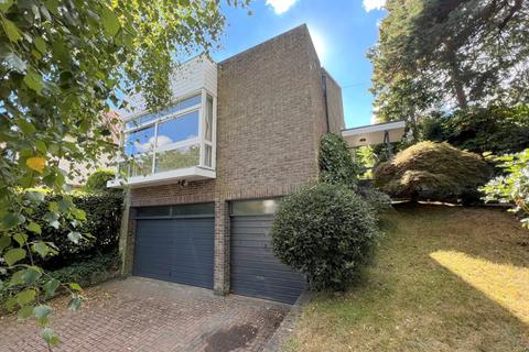 3 bedroom detached house to rent, Warwick Park, Tunbridge Wells