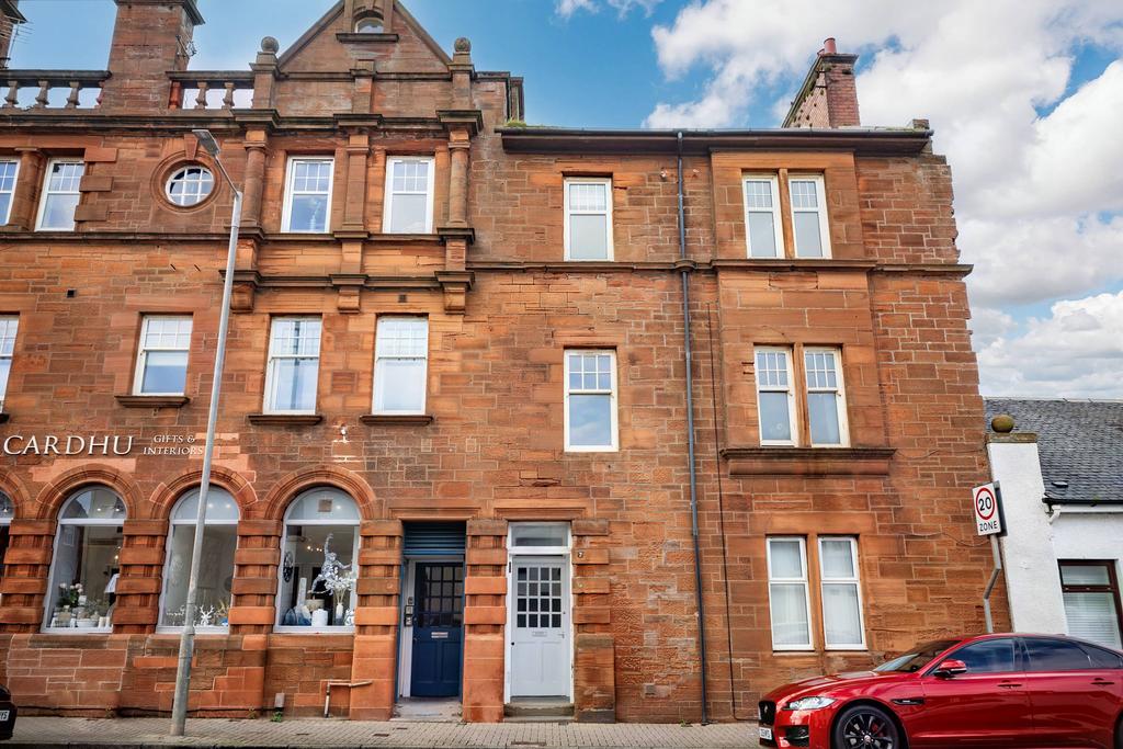 Academy Street, Troon KA10 2 bed flat for sale £115,000