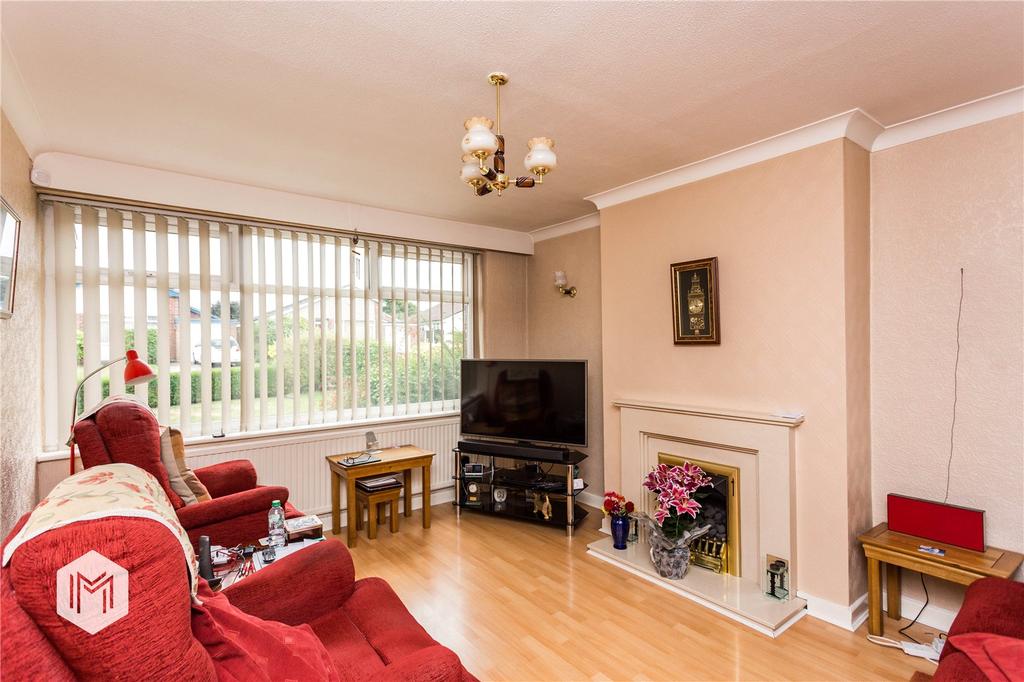 Belmont Drive, Bury, Greater Manchester, BL8 3 bed semidetached house