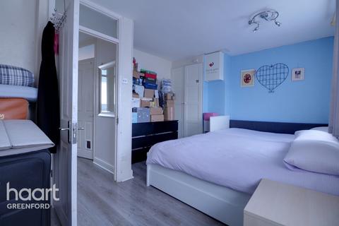 18 Hillside Road, Southall, UB1 2PD