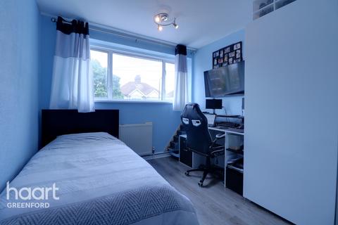 18 Hillside Road, Southall, UB1 2PD