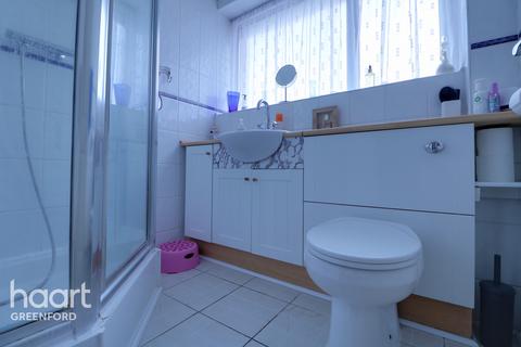 18 Hillside Road, Southall, UB1 2PD