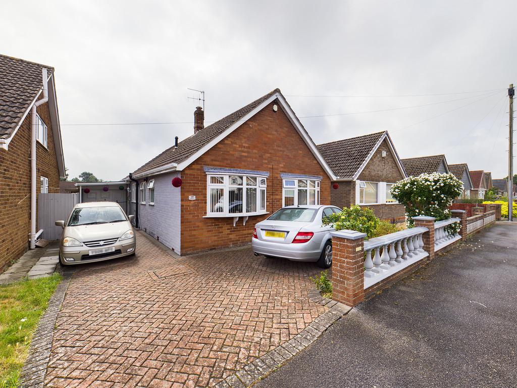 Meadowlake Crescent, Lincoln 3 bed detached bungalow £250,000