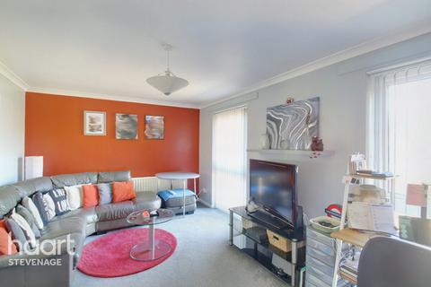 Flat 35, The Cedars Burghley Close, Stevenage, SG2 8SZ