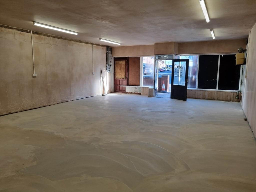 Westfield Avenue, Goole Retail property (high street) to rent £833