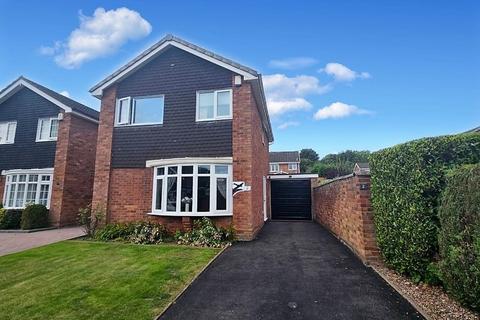 3 bedroom link detached house for sale, Chester Close, Lichfield
