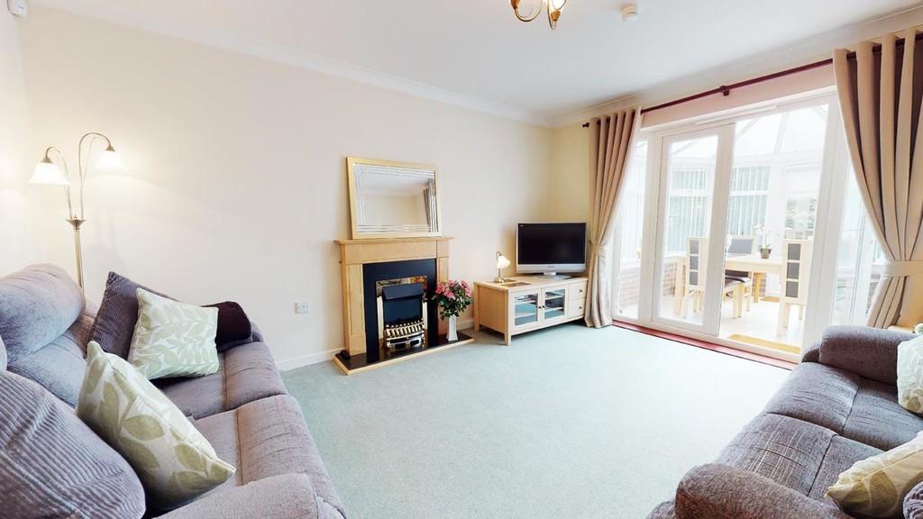 Hunter Grove, Bathgate 4 bed detached house £263,000
