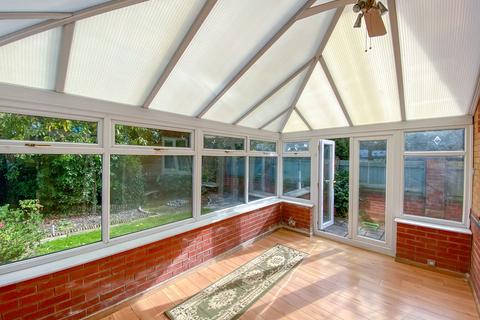 3 Crawstone Close, St Georges, Telford, TF2 9DG