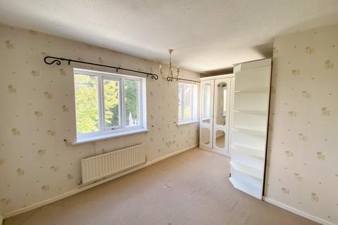 3 Crawstone Close, St Georges, Telford, TF2 9DG