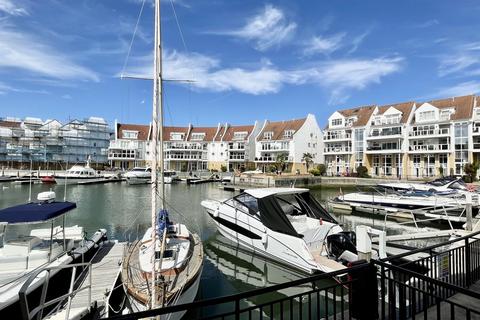 3 bedroom flat for sale - Moriconium Quay, Poole BH15