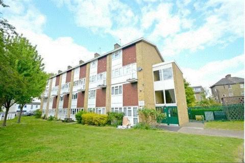 46 Academy Gardens, Croydon, CR0 6QG