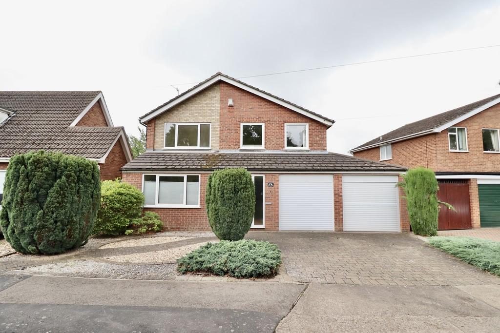 Skellingthorpe Road, Lincoln 4 bed detached house for sale £365,000