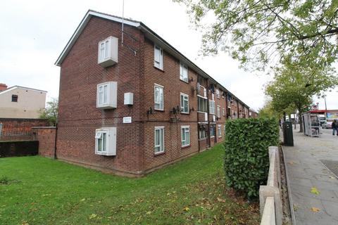 2 bedroom flat for sale, The Broadway, Southall