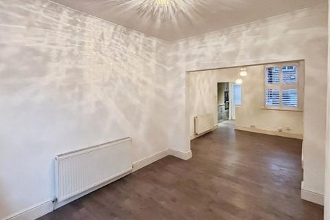 2 bedroom terraced house to rent, Bold Street, Hale, Altrincham, WA14