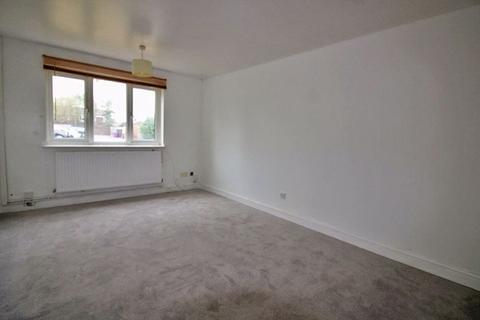 15 Barnwood Road, Wolverhampton, WV8 1UN