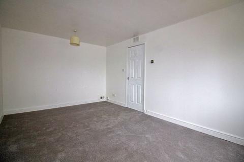 15 Barnwood Road, Wolverhampton, WV8 1UN