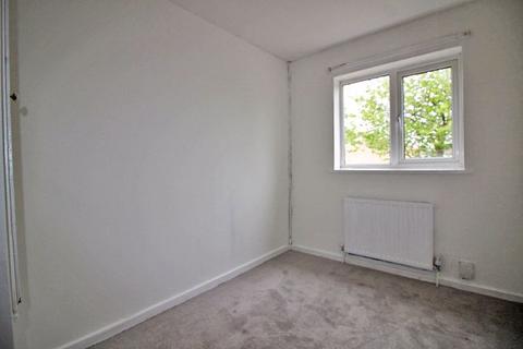 15 Barnwood Road, Wolverhampton, WV8 1UN