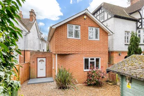 3 bedroom detached house for sale, Ashley Road, Walton-On-Thames