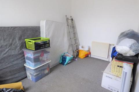 8 Albion Street, Gloucester, GL1 1UE