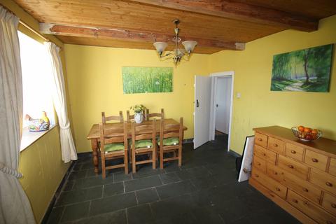 5 bedroom farm house for sale - Tosside, Skipton, BD23