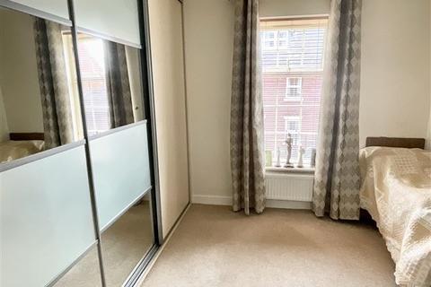 6 Bridgewater Way, Ravenfield, Rotherham, S65 4GH