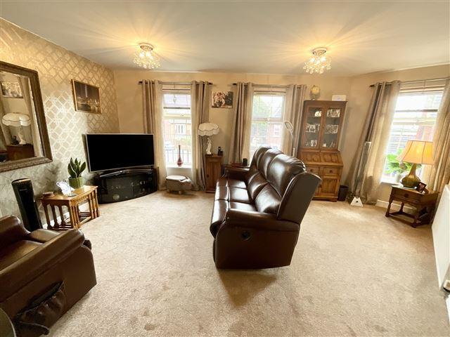Lounge 2