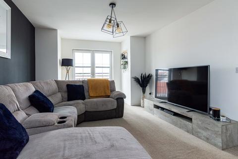 Flat 2/3, 1 Inverleith Crescent, Carntyne, Glasgow, G32 6GF
