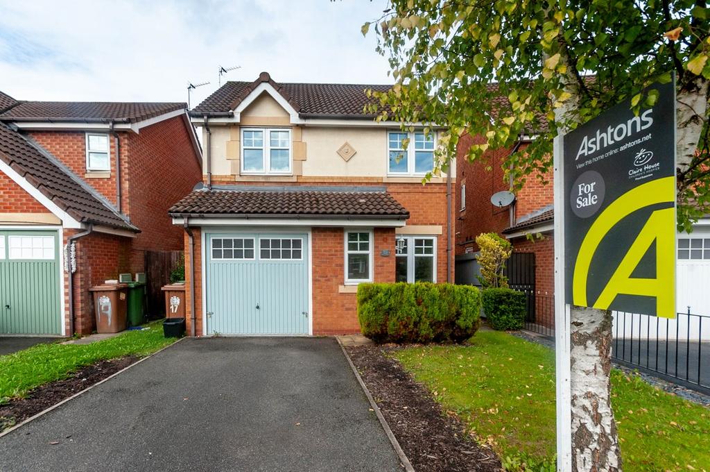 Spinners Drive, St Helens, WA9 3 bed detached house for sale £220,000