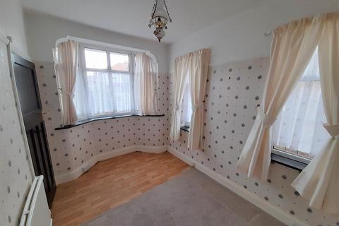 3 bedroom detached bungalow for sale, Burlington Crescent, Rhyl