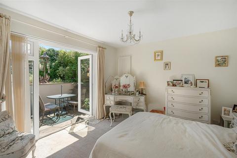3 Beadon Road, Salcombe, TQ8 8LX