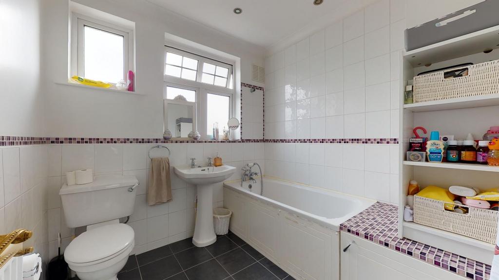 186-Wrotham-Road-08192022 154538.jpg
