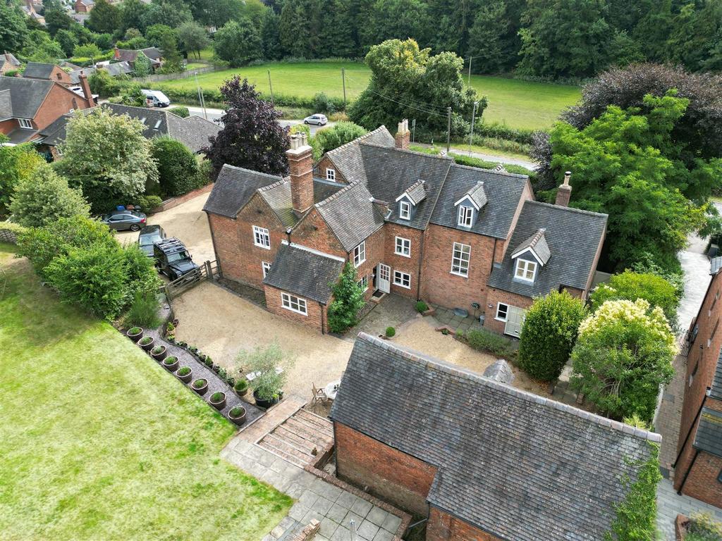 Uttoxeter Road, Abbots Bromley, Lichfield, Staffordshire, WS15 3EQ 6