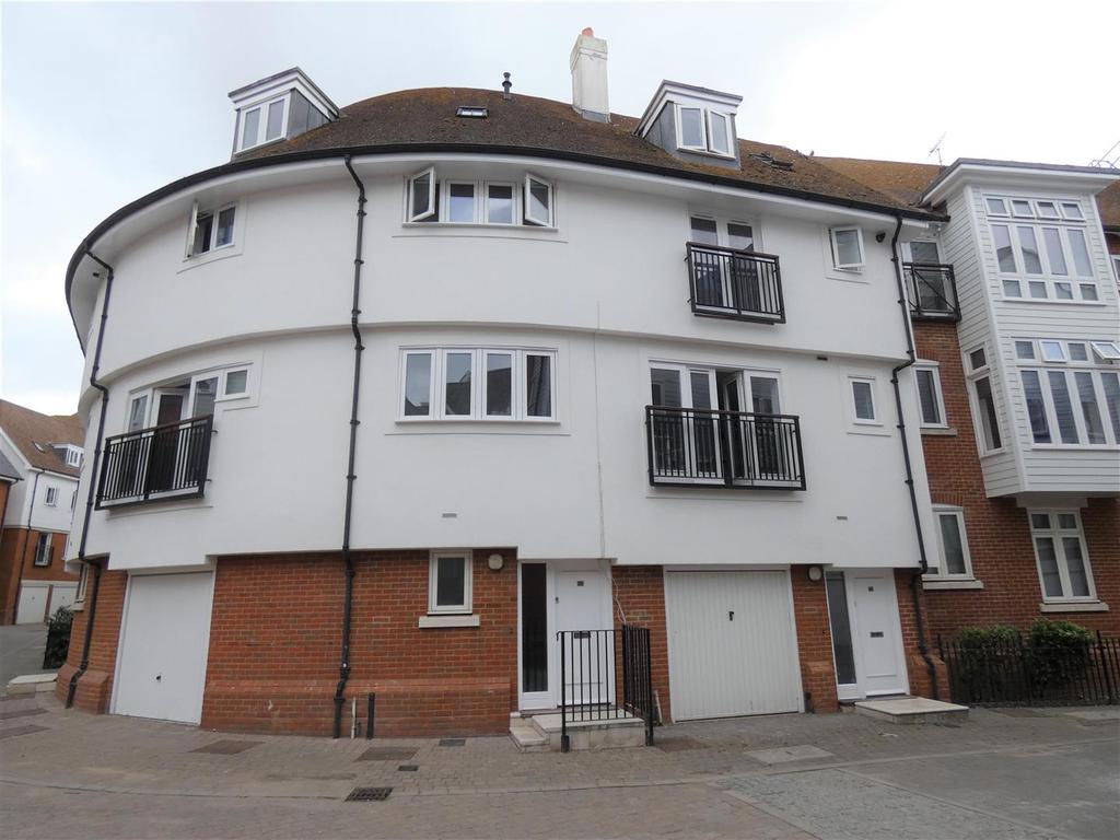 Tannery Way North, Canterbury 3 bed house £1,350 pcm (£312 pw)