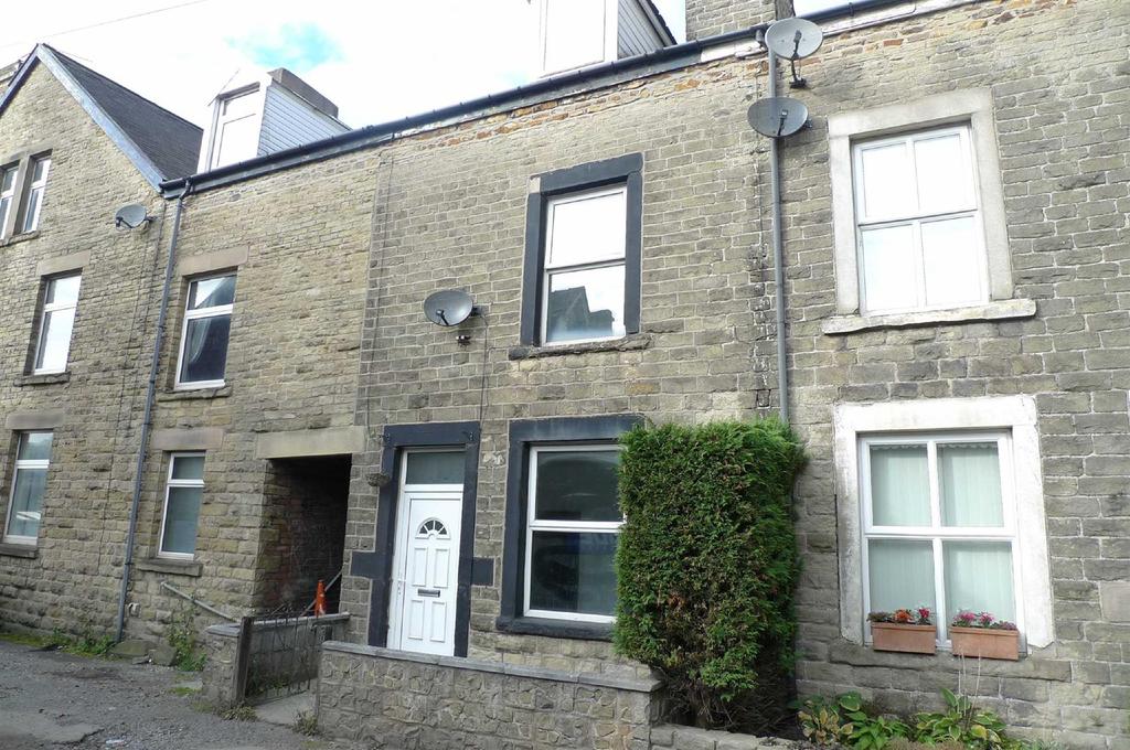 Bridge Street, Buxton 2 bed terraced house £650 pcm (£150 pw)