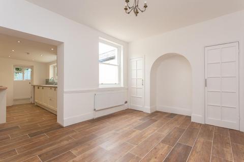 49 Whitstable Road, Canterbury, CT2 8DG