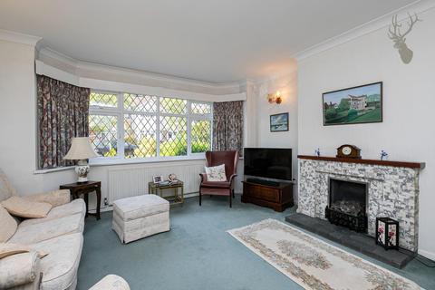 2 Harewood Hill, Theydon Bois, Epping, CM16 7EA