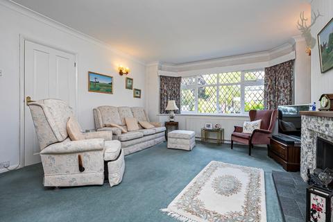 2 Harewood Hill, Theydon Bois, Epping, CM16 7EA
