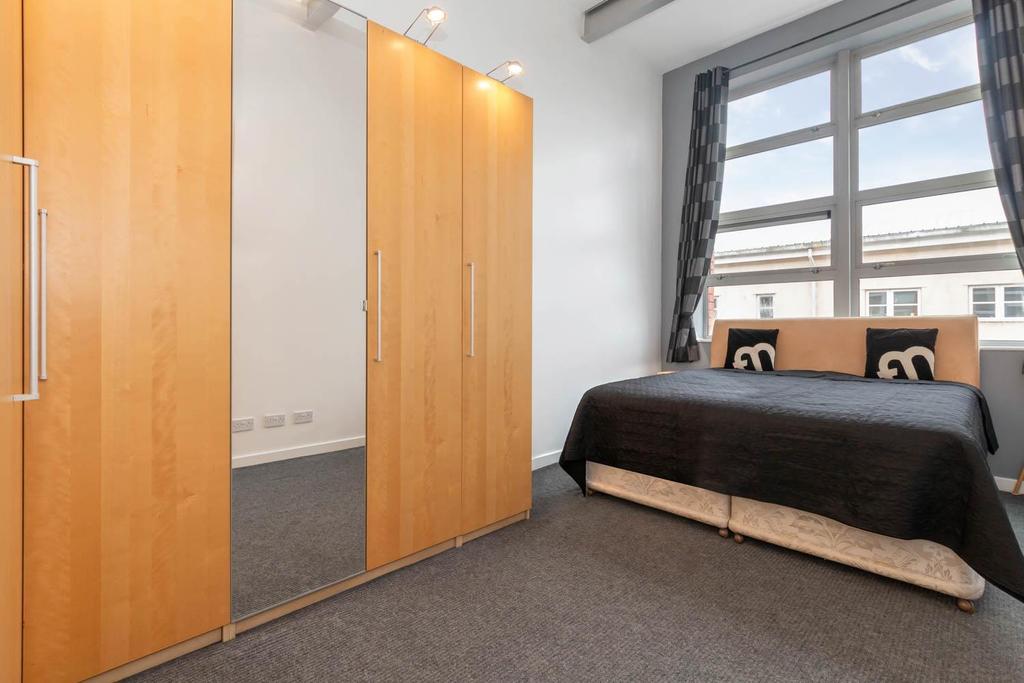 New Hampton Lofts, 91 Branston... 2 bed apartment £1,150 pcm (£265 pw)