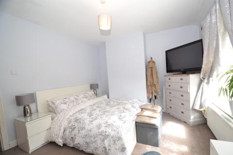 95 Albion Road, Bradford, BD10 9QL