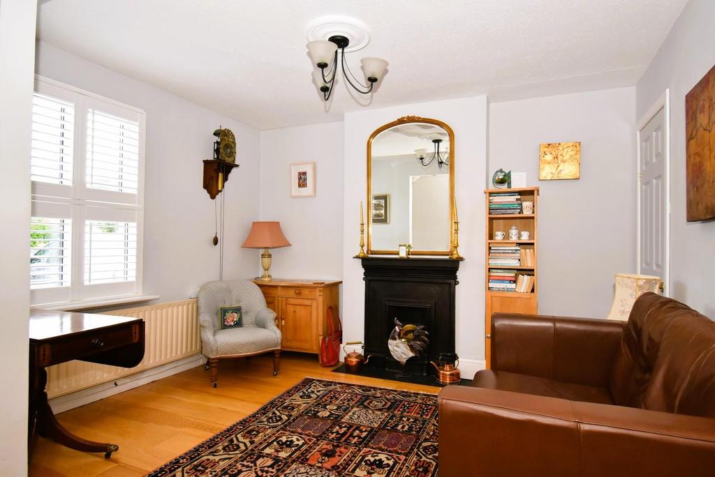 Kings Stanley, Stonehouse 3 bed link detached house £550,000