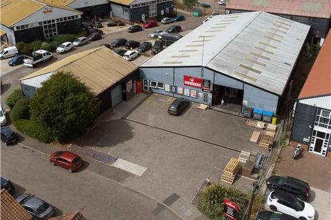 Warehouse to rent - Units D Riverside Industrial Estate, Mill Lane, Maldon, Essex, CM9