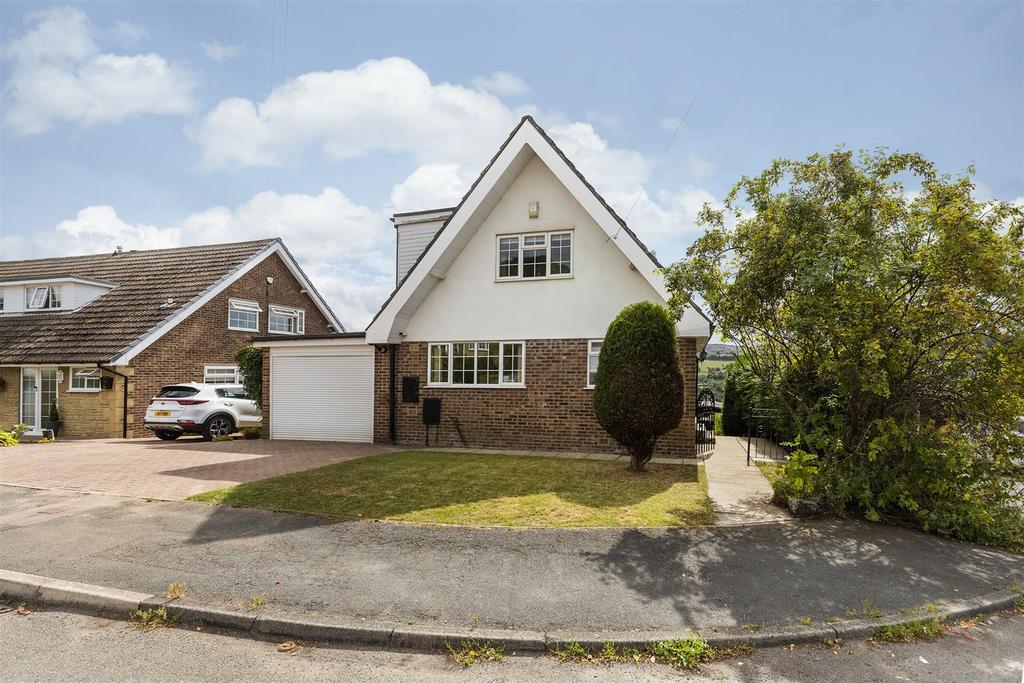 Daleside, Greetland, Halifax 3 bed detached house £350,000