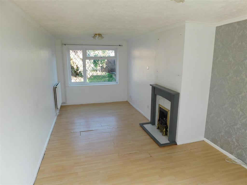 Charford Road, Bromsgrove 2 bed house £159,950