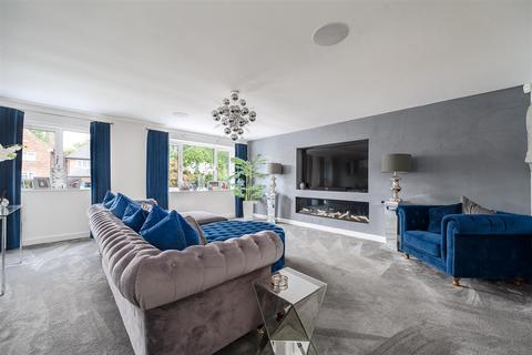 5 Broadfern Road, Knowle, Solihull, B93 9DE